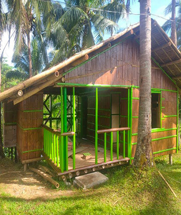 Ecoville Huts